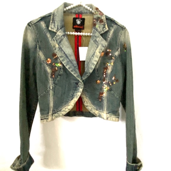 Dollhouse Jackets & Coats Nwt Embellished Cropped Distressed Jean